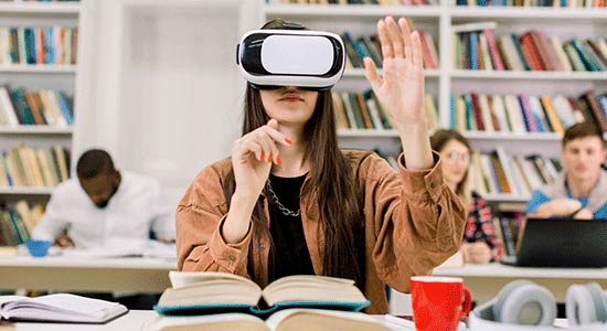 digital-device-in-the-classroom