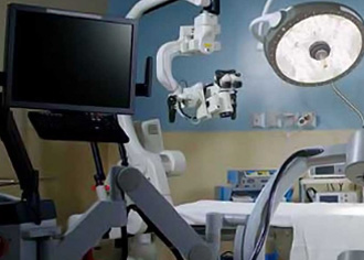 DisplayPort-Active-Optical-Cables-to-Assist-in-Surgery-Guided-by-Robotics